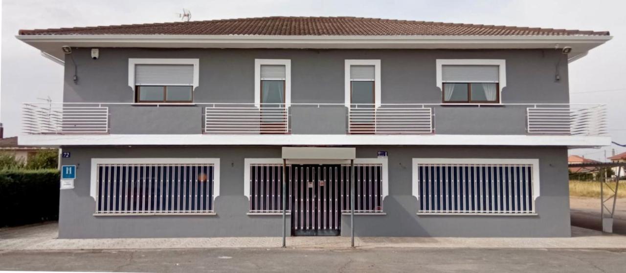La Villa Hostal Calvarrasa de Abajo Exterior foto